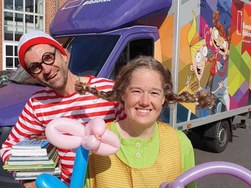 Rikke og Nikolaj klædt ud som Pippi Langstrømpe og Holger