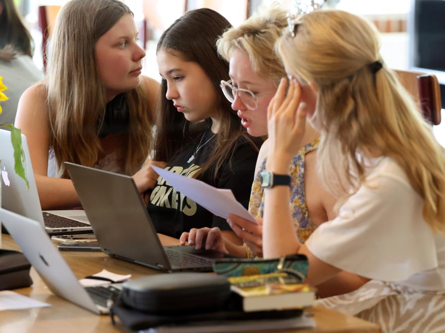 Elever på Brønderslev Forfatterskole